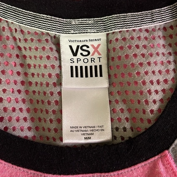 Victoria’s Secret Sport Busy Body Tank Top Sz. Medium NWOT Black Pink Gray - Picture 5 of 6
